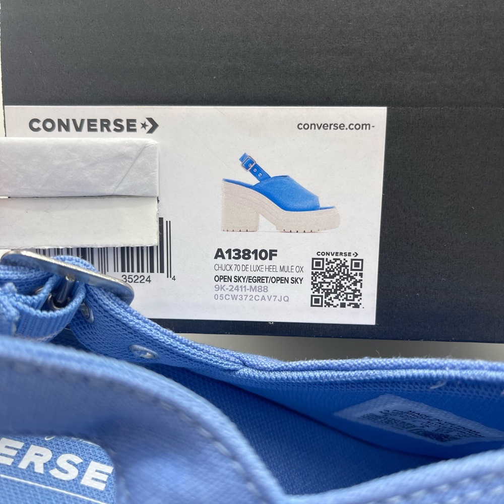 Converse WMNS A13810F
CHUCK 70 DE LUXE HEEL MULE OX OPEN SKY/EGRET Platform Heel - Picture 14 of 16